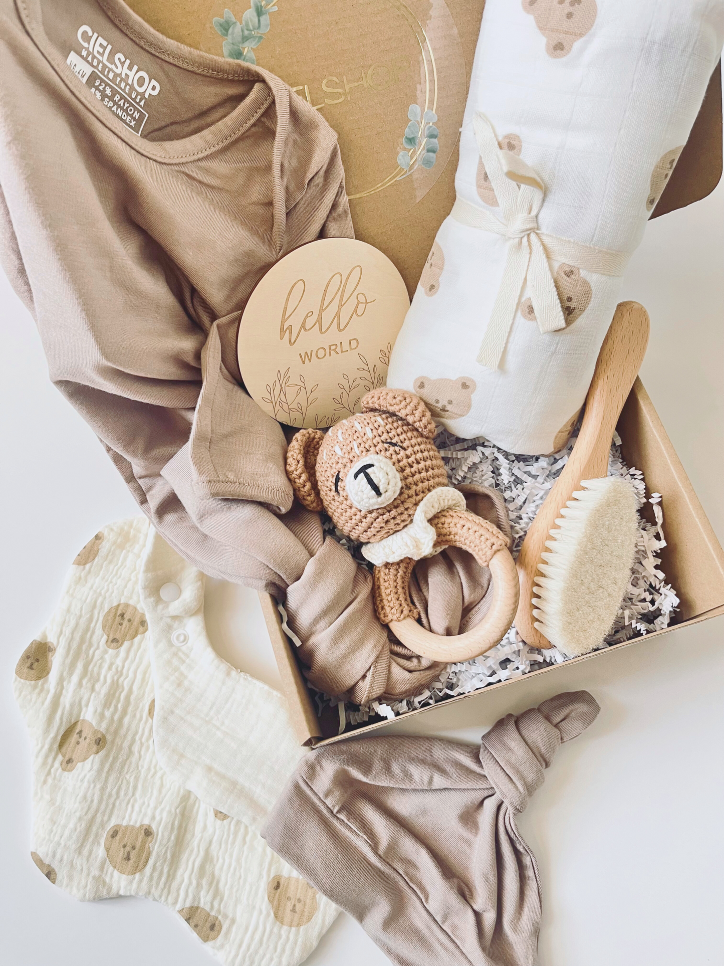 Newborn Gift Set For Boy & Girl | 7pc Baby Shower Bundle