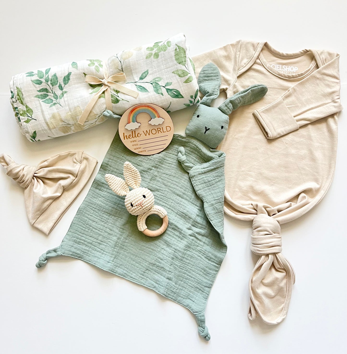 Newborn Gift Set | 6pc Baby Shower Bundle