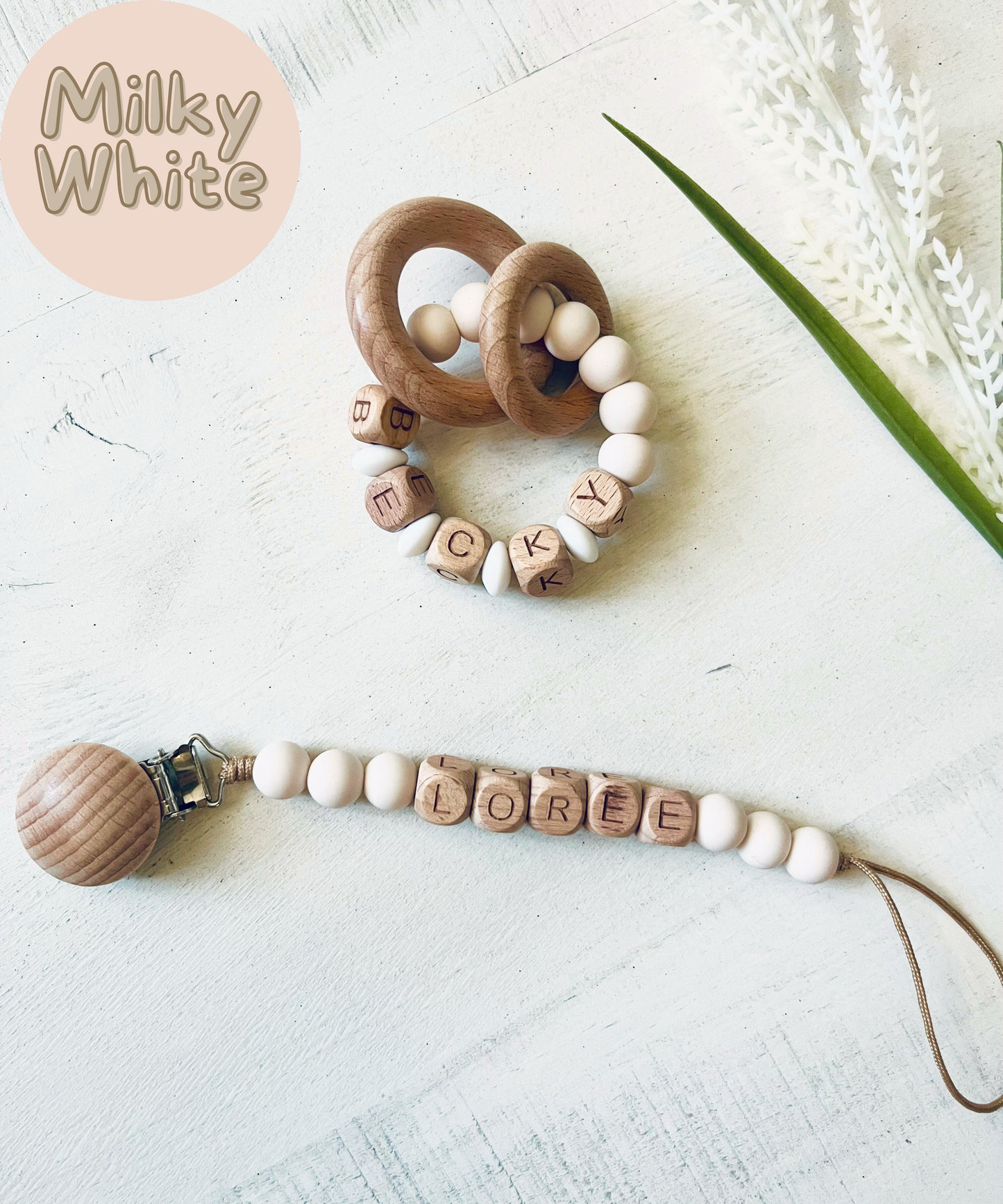 Wooded Personalized Baby Toy Ring | Wooden Ring w. Name