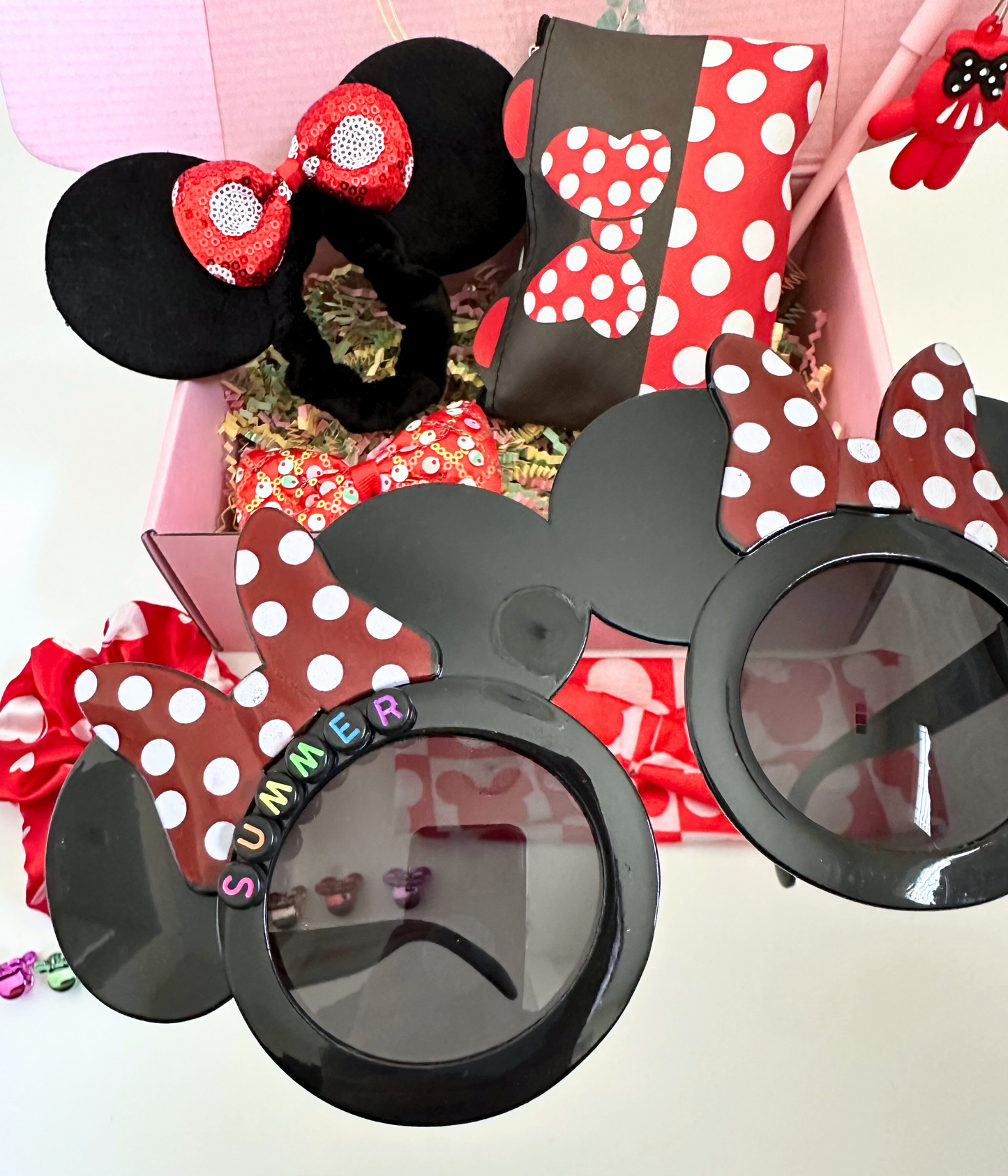 Custom 9pc Gift Set for Kids | Personalized Sunglass & Bracele